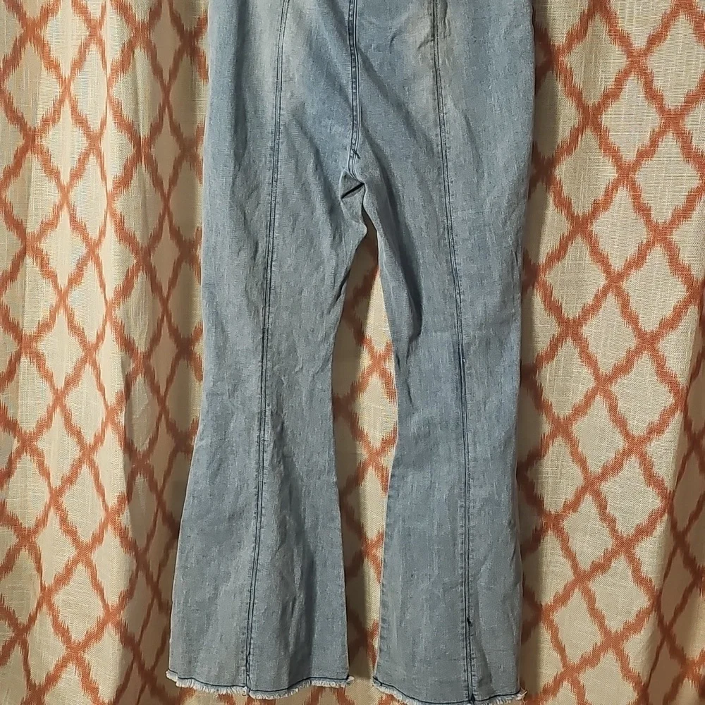 Women's Blue Flared Jeans - Picture 6 of 7